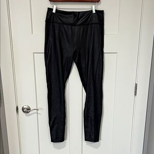 NWT Fabletics Anywhere Motion365 Shine High-Waisted Leggings Sz XL